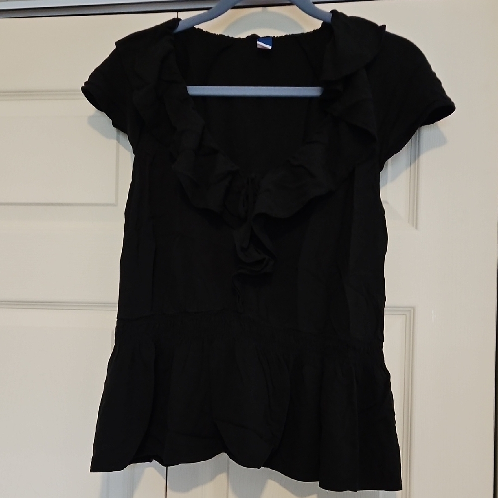 Old Navy Black Ruffled Short-Sleeve Blouse
